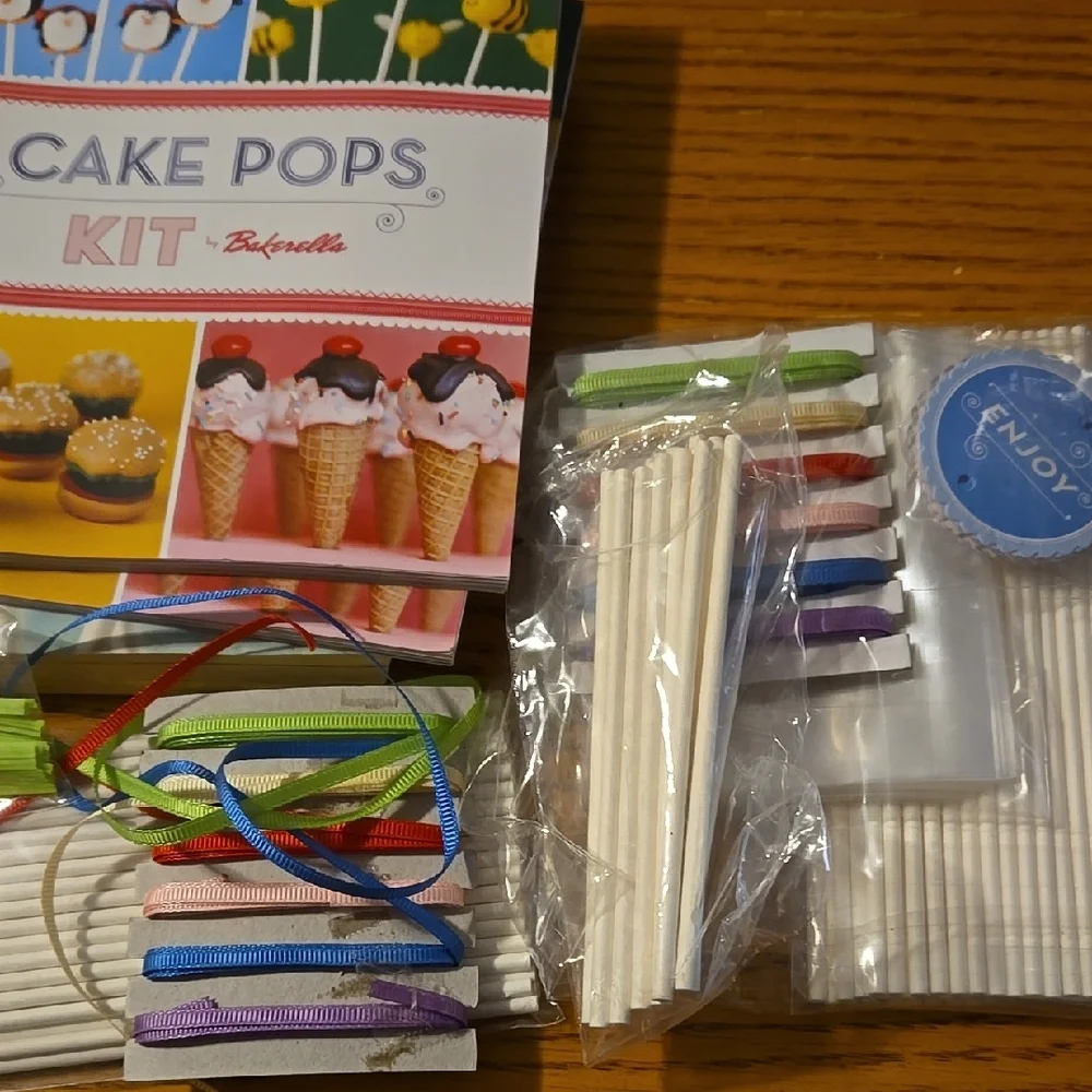 Cake Pop Book and Kit